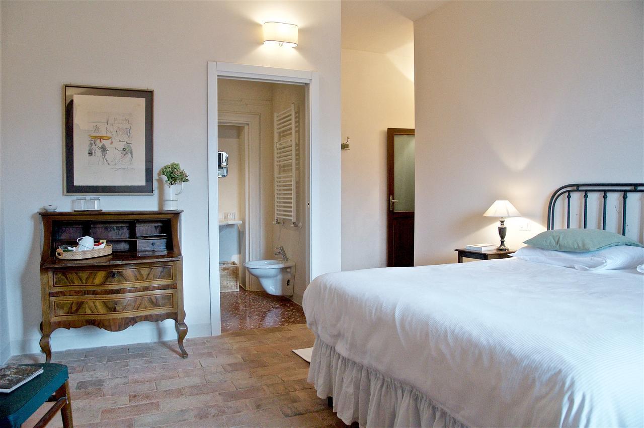 Hôtel Casa Rosati à Fontecchio Extérieur photo